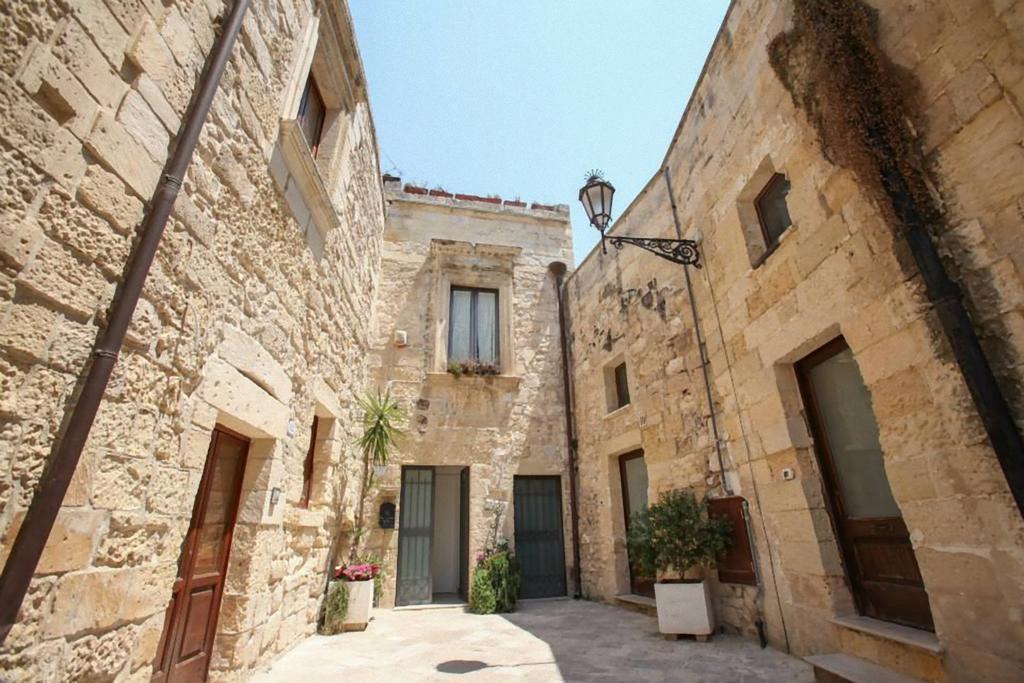 B&B Demetra Appartamenti Lecce Exterior foto